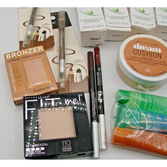 Mixed Lot Assorted Make Up Cosmetics Body Lotion Foundation Mascara More All NEW - Picture 5 of 13